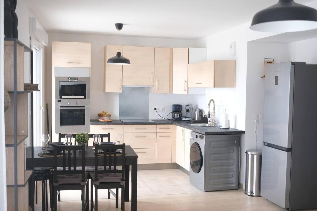 Magnifique Appartement Sur La Seine Alfortville Luaran gambar