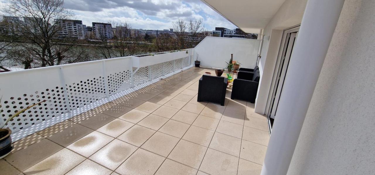 Magnifique Appartement Sur La Seine Alfortville Luaran gambar
